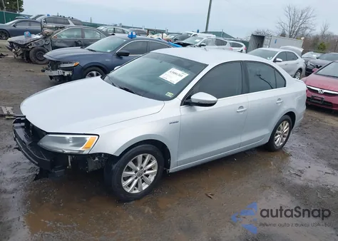 2013 Volkswagen Jetta Hybrid Se z USA, uszkodzony, nr VIN 3VW637AJXDM253733